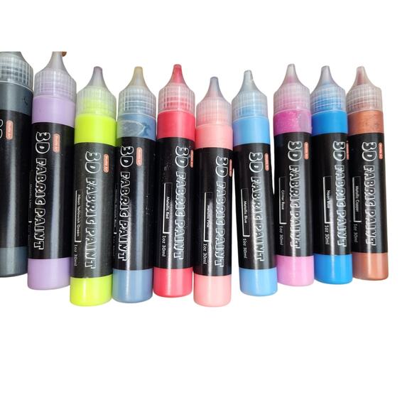 Shuttle Art 3D fabric paint Neon/Metallic - Picture 4 of 5